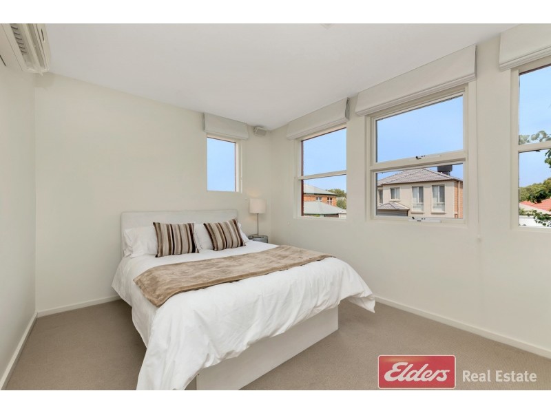 10 Cherry Lane, Mawson Lakes SA 5095