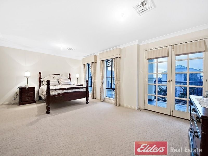 137 Shoalhaven Circuit, Mawson Lakes SA 5095