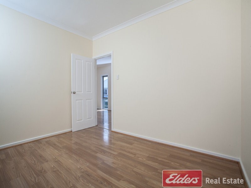 2/68 Franklin Avenue, Mawson Lakes SA 5095