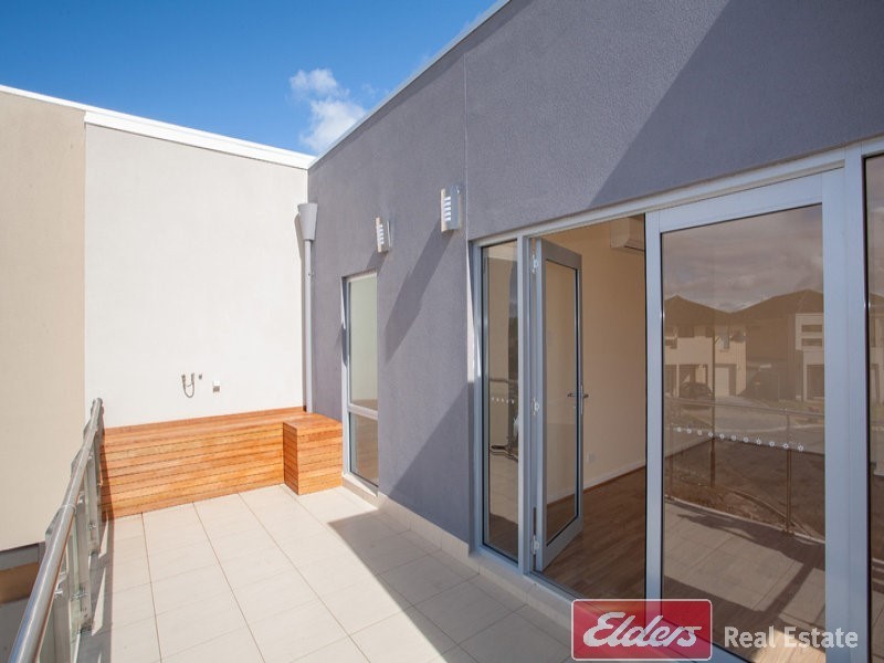 2/68 Franklin Avenue, Mawson Lakes SA 5095