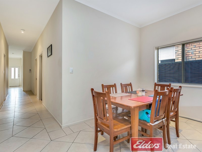 13 Sandpiper Chase, Mawson Lakes SA 5095