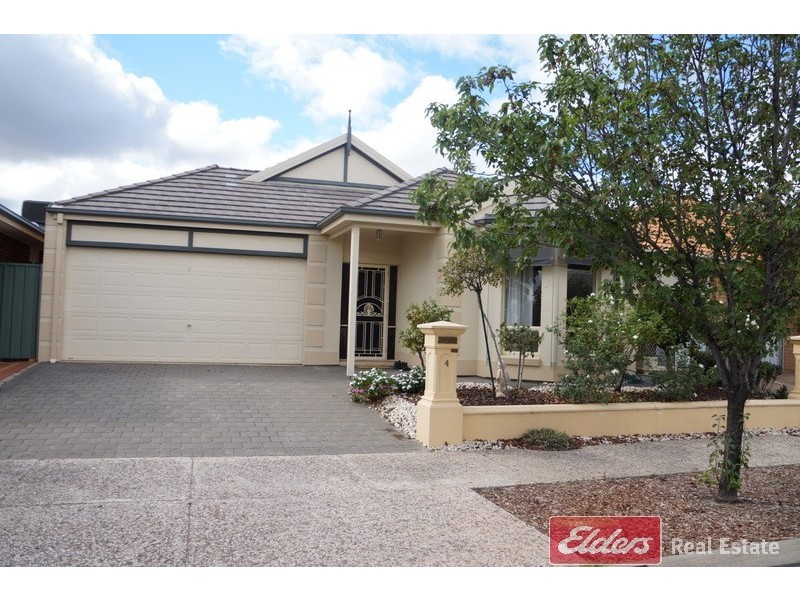 4 Hamilton Place, Mawson Lakes SA 5095