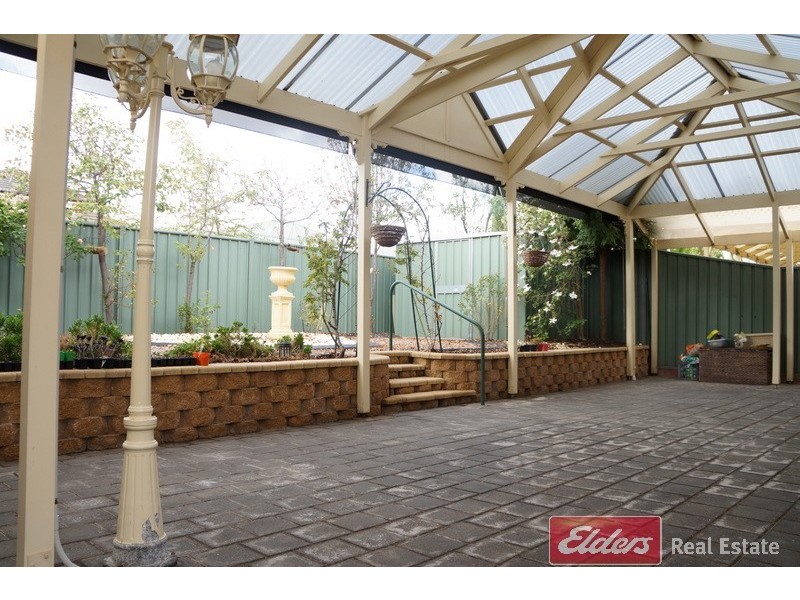 4 Hamilton Place, Mawson Lakes SA 5095