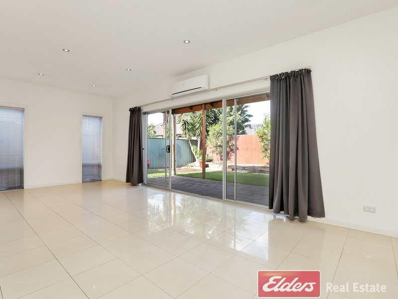 6 Portsmouth Lane, Mawson Lakes SA 5095