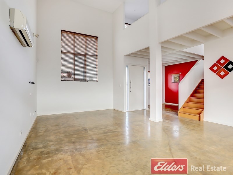 9 Fraser Lane, Mawson Lakes SA 5095