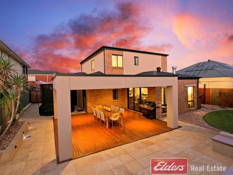 8 Gomera Street, Mawson Lakes SA 5095