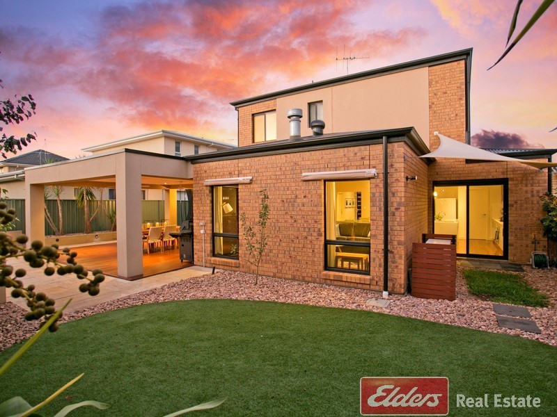 8 Gomera Street, Mawson Lakes SA 5095