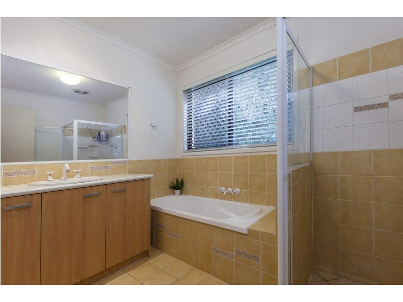 17 Nandewar Drive, Buderim QLD 4556