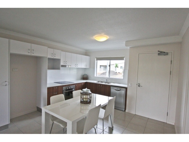 216/25 Chancellor Village Boulevard, Sippy Downs QLD 4556