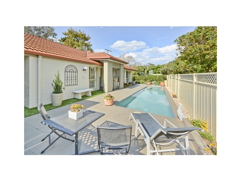 2 Manor Lane, Buderim QLD 4556