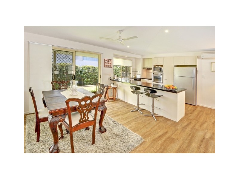 2 Manor Lane, Buderim QLD 4556