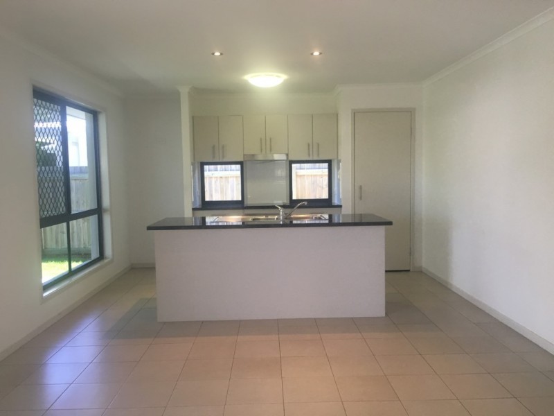 67 Frogmouth Circuit, Mountain Creek QLD 4557