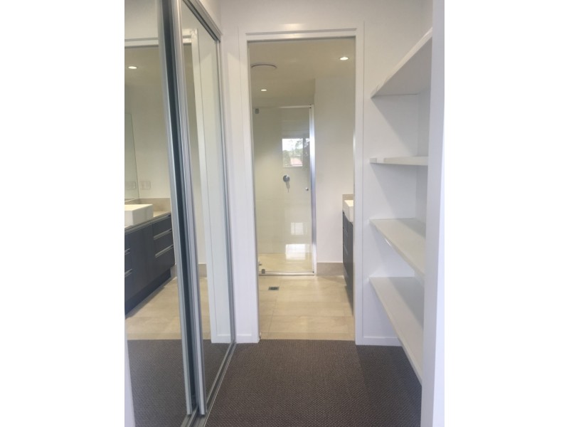 125/1 Fiji Court, Kawana Island QLD 4575