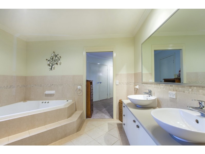 14 Coral Sea Court, Buderim QLD 4556