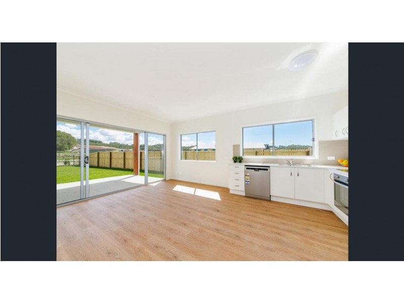 32 Agnes Place, Bli Bli QLD 4560