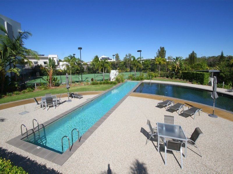 22/51 Grand Parade, Kawana Island QLD 4575