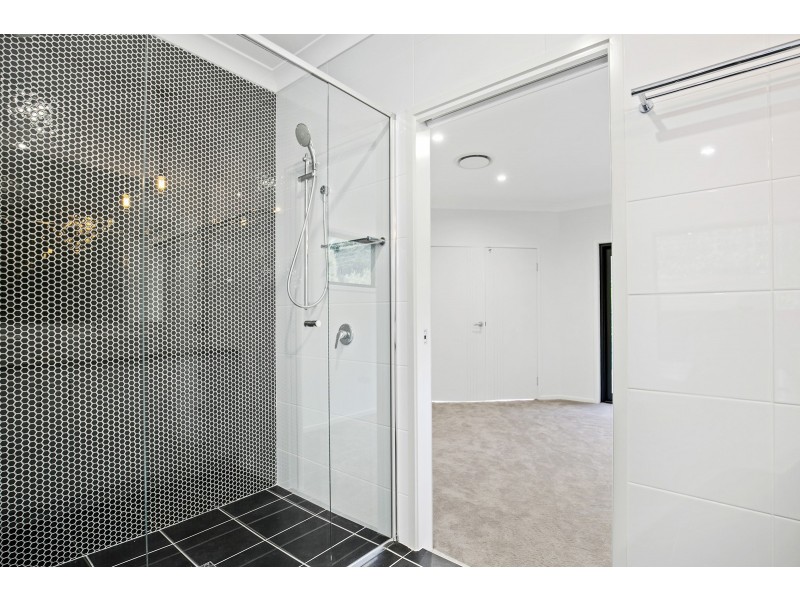 74 Martins Creek Rd, Buderim QLD 4556