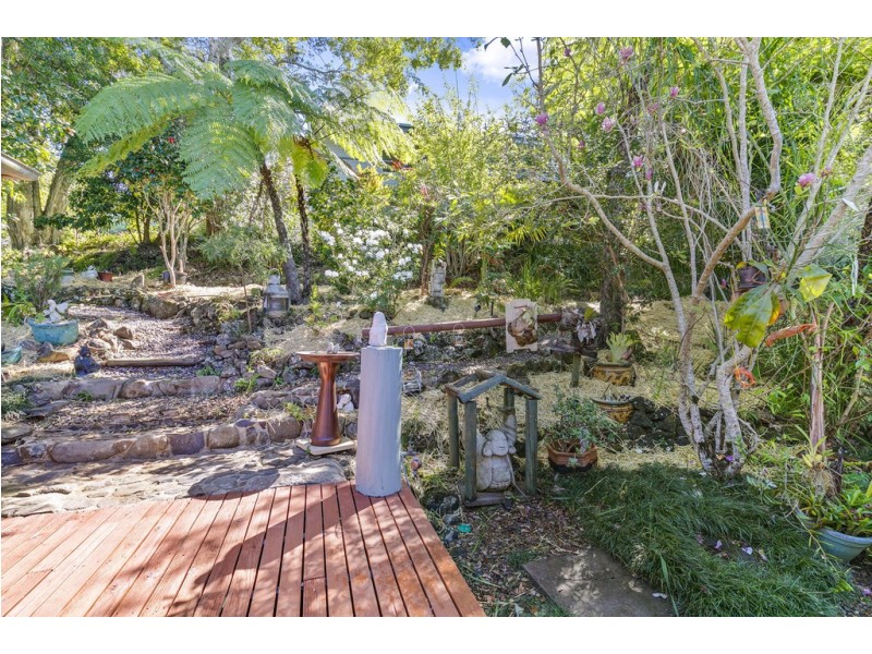 11 Crosby Hill Road, Buderim QLD 4556