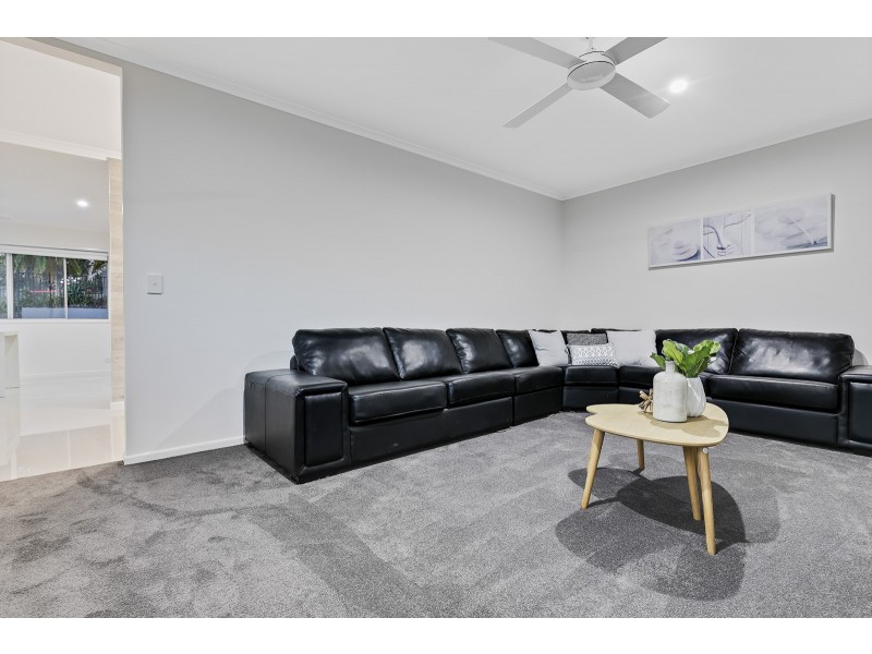 27 Jones Rd, Buderim QLD 4556