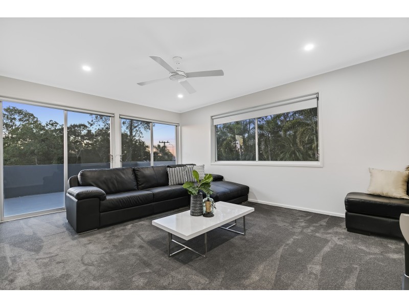 27 Jones Rd, Buderim QLD 4556