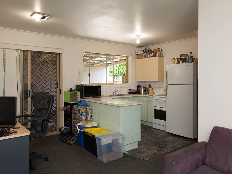 24 Jones Street, Mooloolah Valley QLD 4553