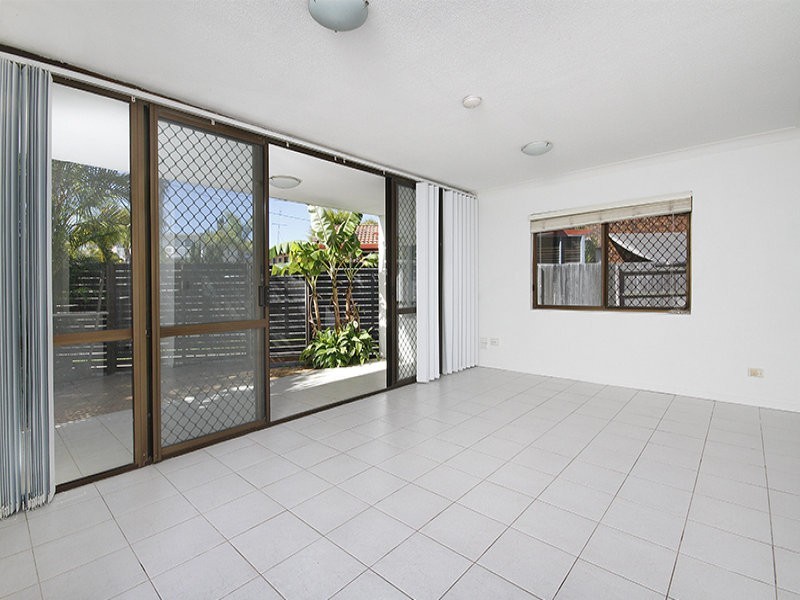 1/6 Corowa Court, Mooloolaba QLD 4557