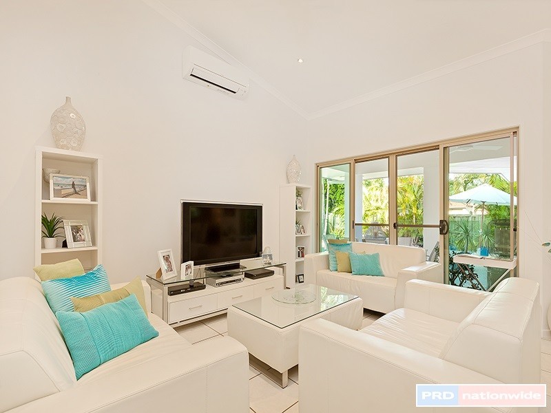 7 Sunorchid Place, Twin Waters QLD 4564