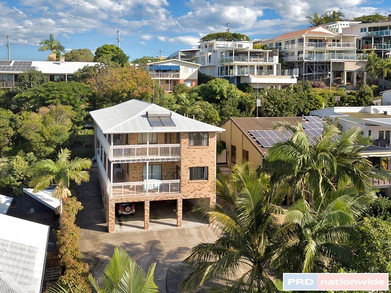 7 Yakola Parade, Alexandra Headland QLD 4572