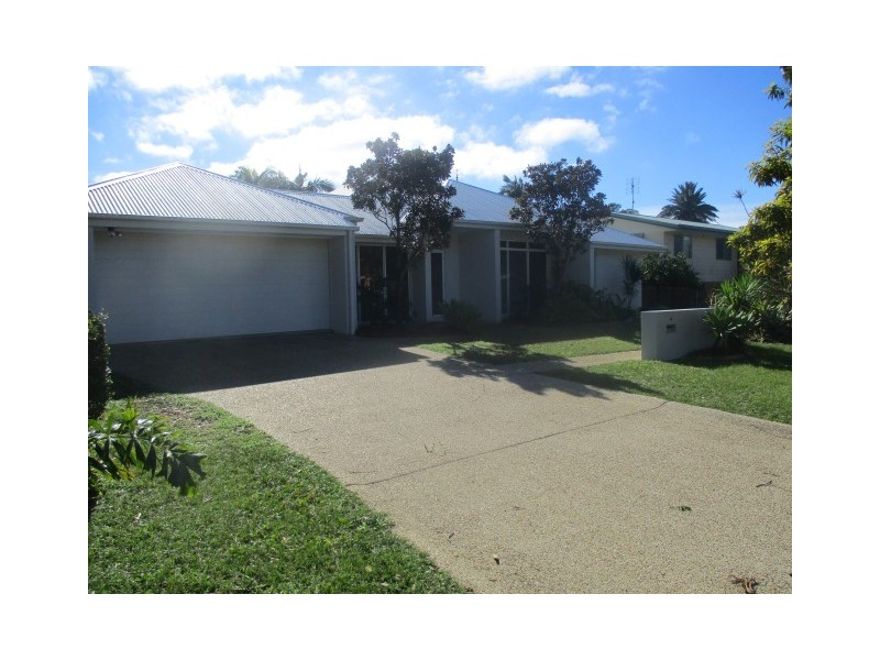 29 Yango Street, Pacific Paradise QLD 4564