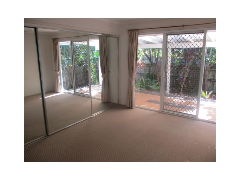 29 Yango Street, Pacific Paradise QLD 4564
