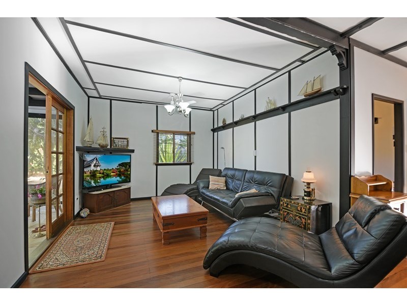 90 Flaxton Drive, Mapleton QLD 4560