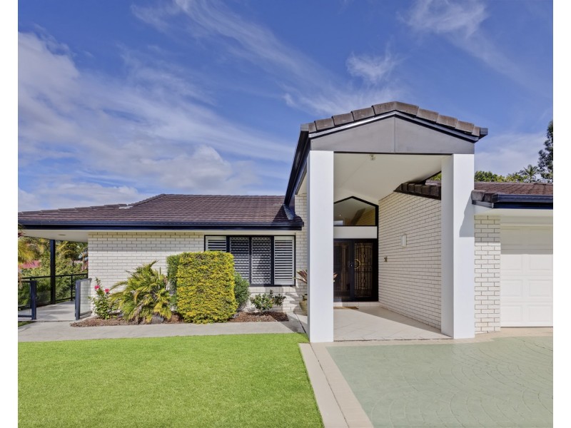 3 Pearl Parade, Nambour QLD 4560