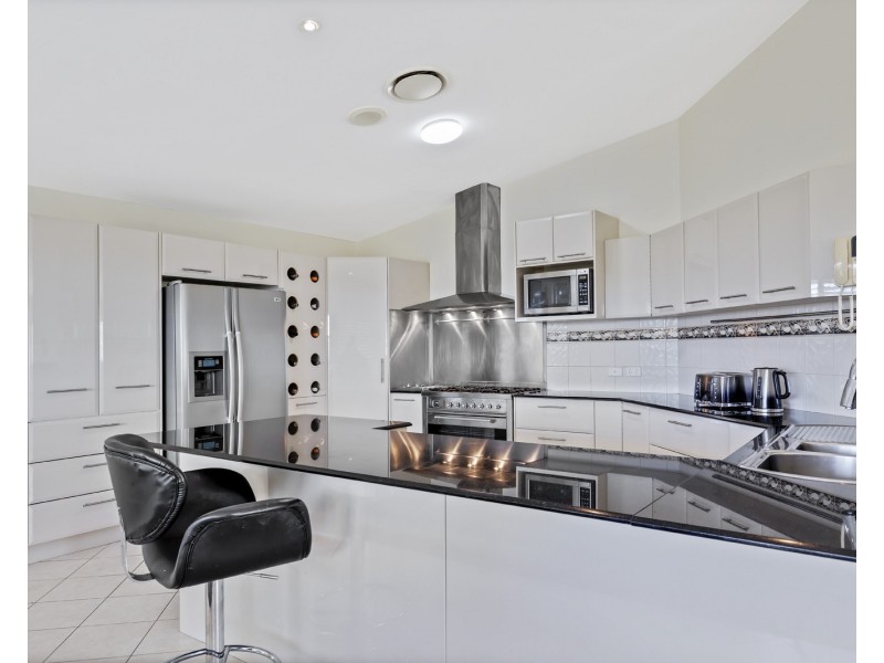 3 Pearl Parade, Nambour QLD 4560