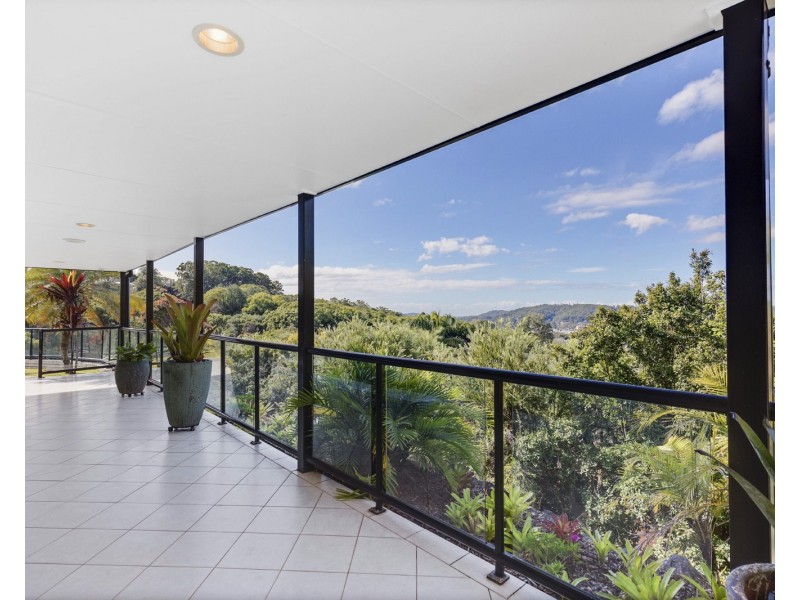 3 Pearl Parade, Nambour QLD 4560