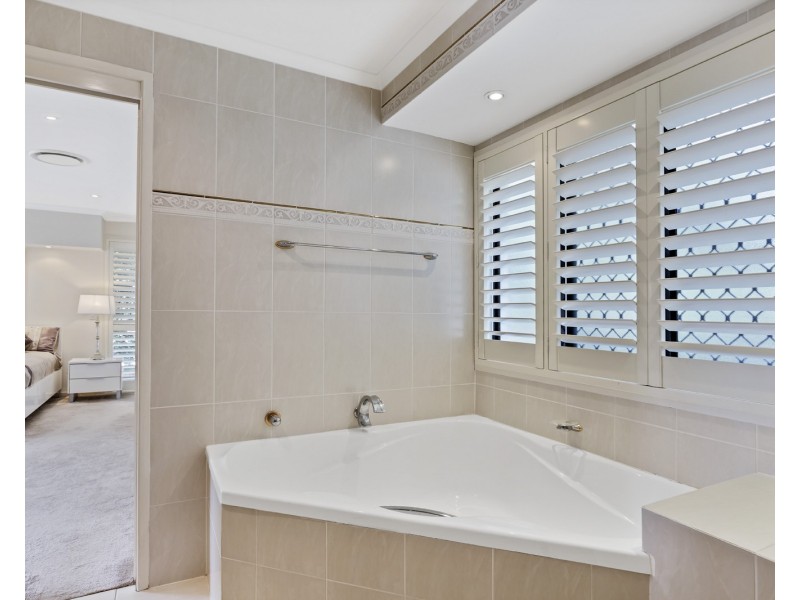 3 Pearl Parade, Nambour QLD 4560