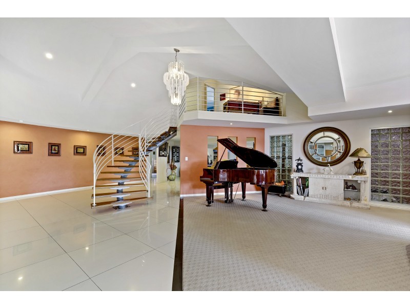 5 Kerlin Lane, Woombye QLD 4559