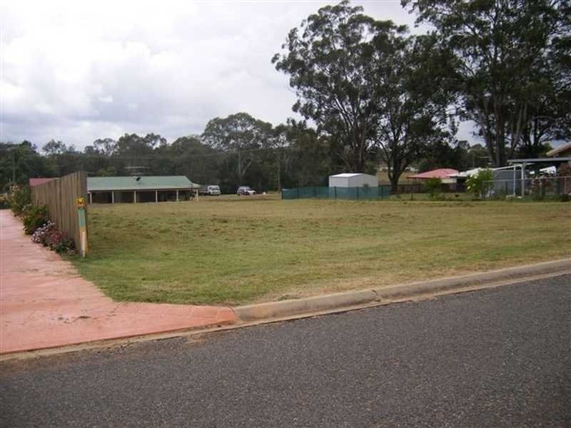 19 Bunya Drive, Yarraman QLD 4614