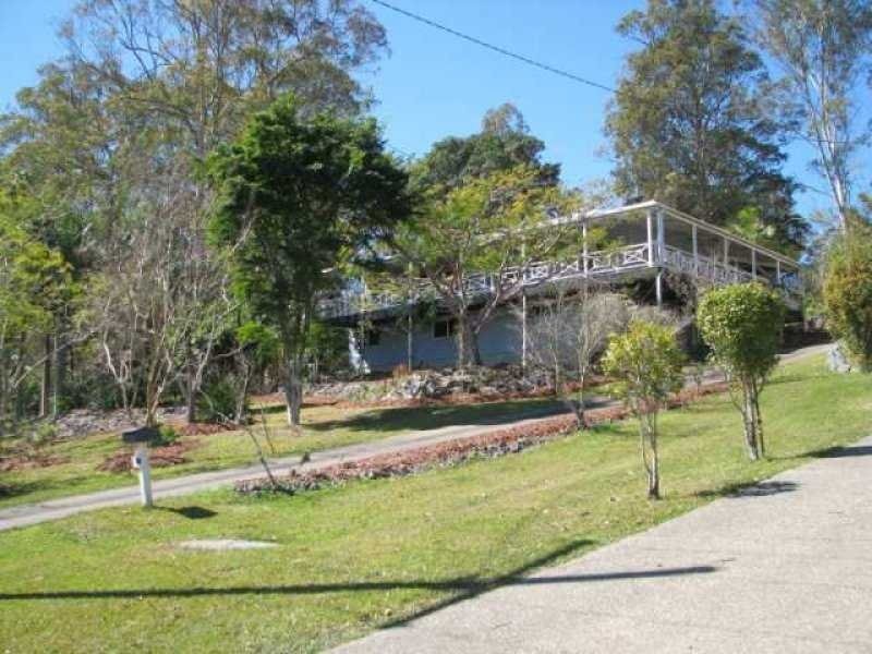 32 Suzen Court, Mooloolah Valley QLD 4553