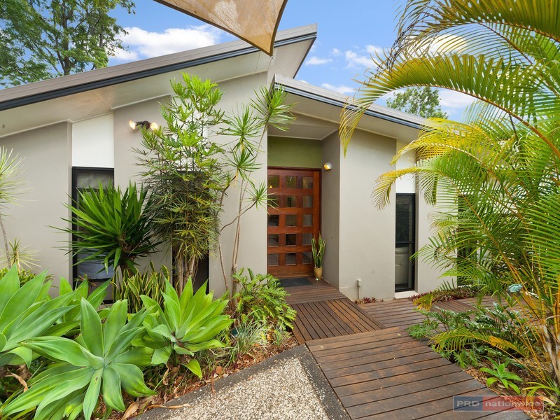 11 Chevallum Road, Palmwoods QLD 4555