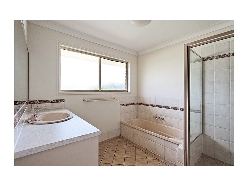 11 Ridgewood Street, Nambour QLD 4560