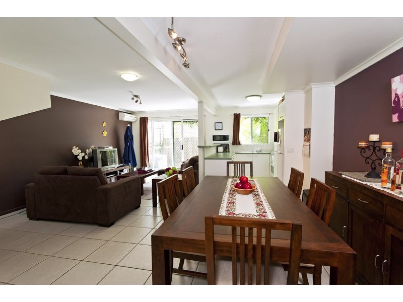 2/22 Ballinger Court, Buderim QLD 4556