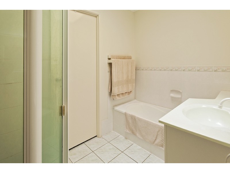 2/22 Ballinger Court, Buderim QLD 4556