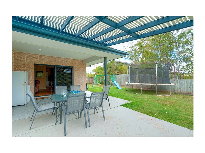 8 The Rivers Edge, Mooloolah Valley QLD 4553