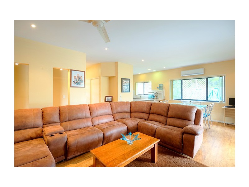 8 The Rivers Edge, Mooloolah Valley QLD 4553