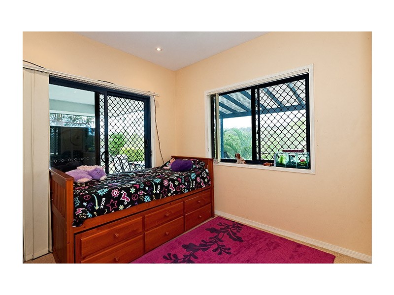 8 The Rivers Edge, Mooloolah Valley QLD 4553