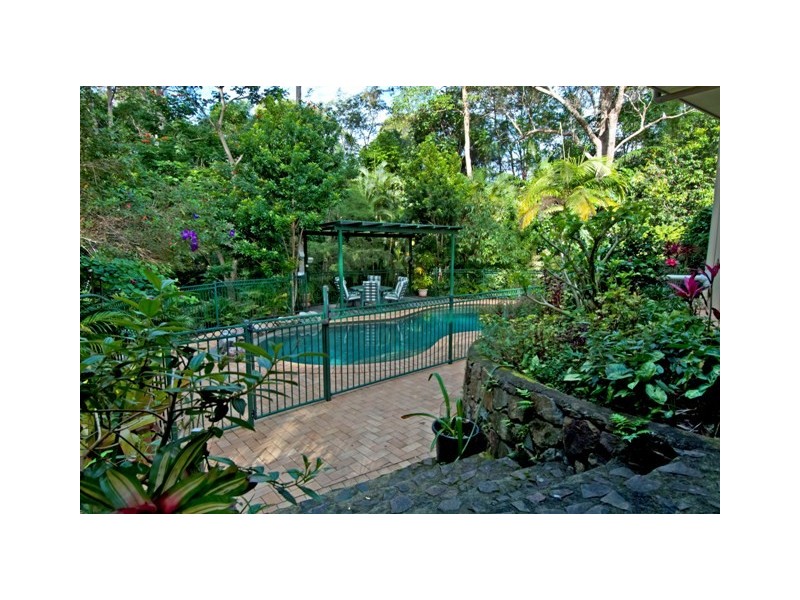 5-9 Rita Court, Tanawha QLD 4556