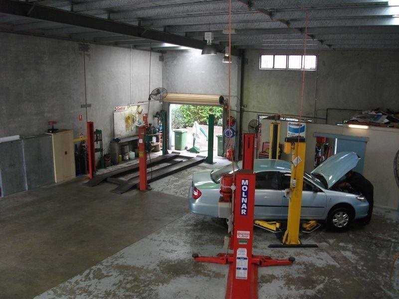 Unit 2/123 Sugar Road, Maroochydore QLD 4558