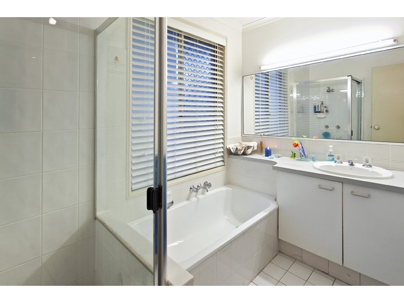 24 Currawan Street, Warana QLD 4575