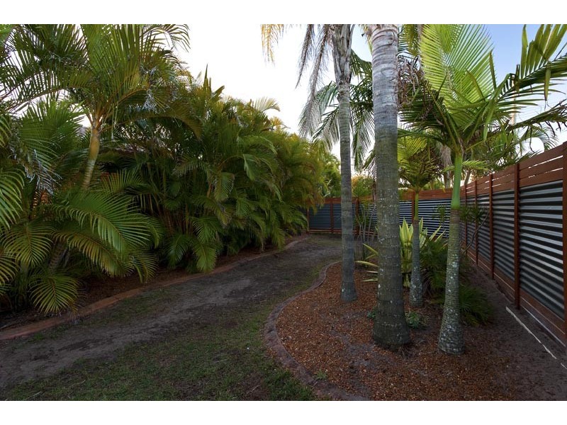 24 Currawan Street, Warana QLD 4575