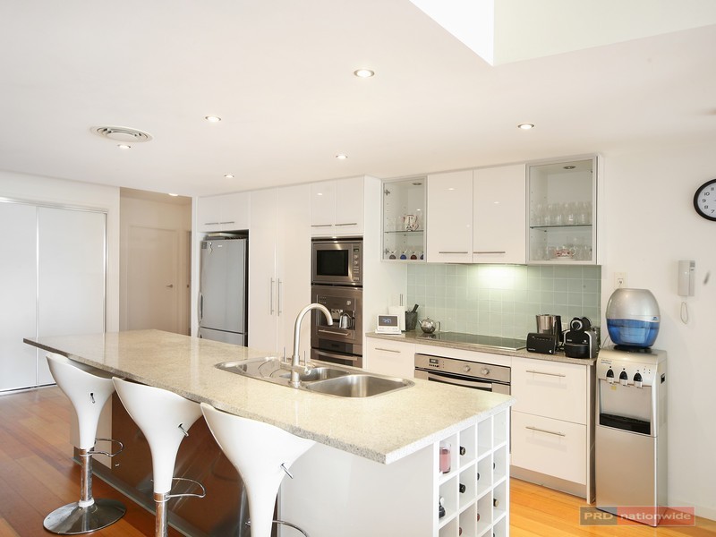 Unit 37/7 Grand Parade, Kawana Island QLD 4575